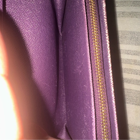 Louis Vuitton Yellow Epi Wallet - Picture 11 of 15